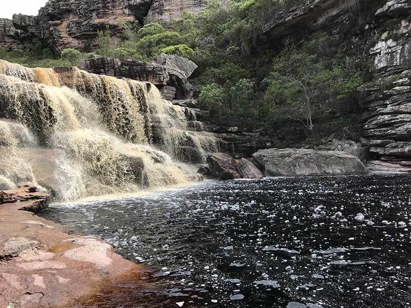 Mucugê: O Destino Imperdível na Chapada Diamantina 4 cachoeira-das-andorinhas-mucuge-chapada-diamantina
